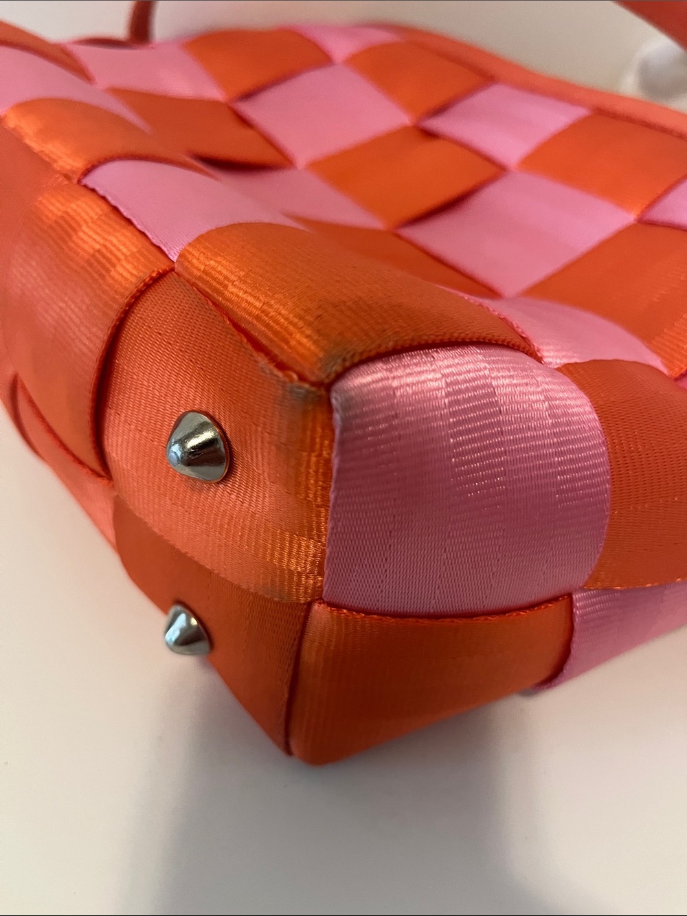 Harveys The Original Seatbelt Bag Orange Sherbet Woven Bag Ltd Edition - Picture 12 of 13